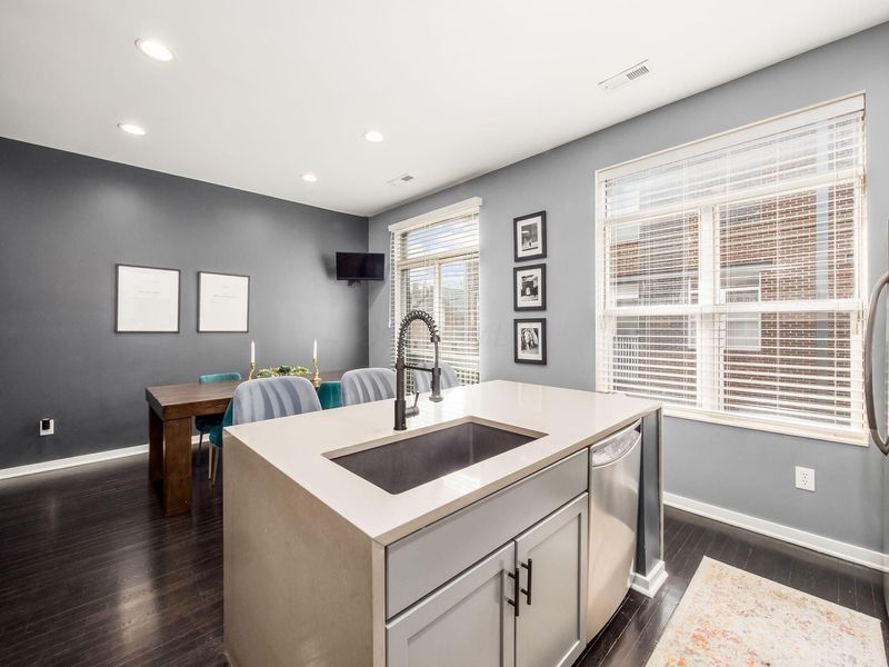 1001 S Wall Street , Columbus, OH 43206 Photo 13