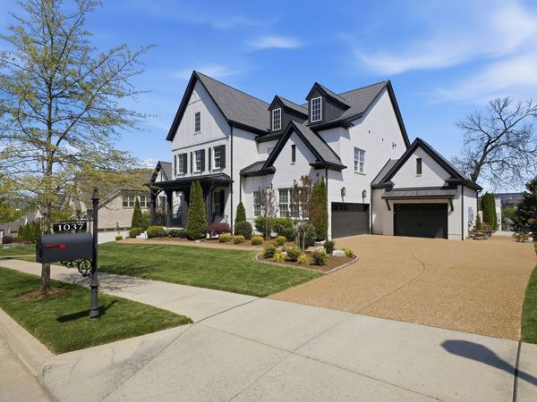 1037 Firestone Dr, Franklin, TN 37067