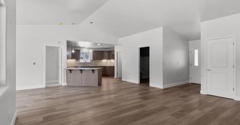 1370 Nevada Pacific Boulevard, Fernley, NV 89408 Photo