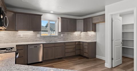 1370 Nevada Pacific Boulevard, Fernley, NV 89408 Photo