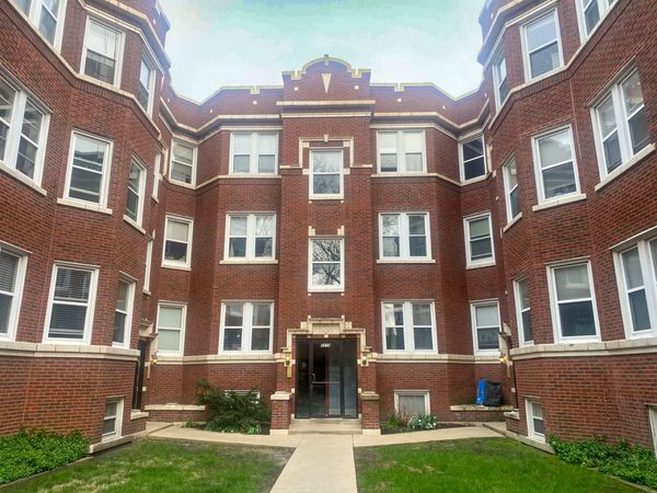 6421 N Greenview Avenue , Unit 3E, Chicago, IL 60626