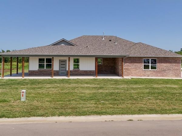 206 Olde Mill Road, Jones, OK 73049