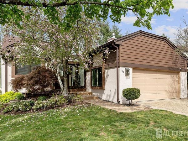 198 Sayre Drive , Plainsboro, NJ 08540