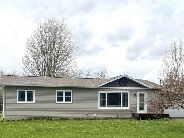 6613 N Abey Court, Evansville, WI 53536