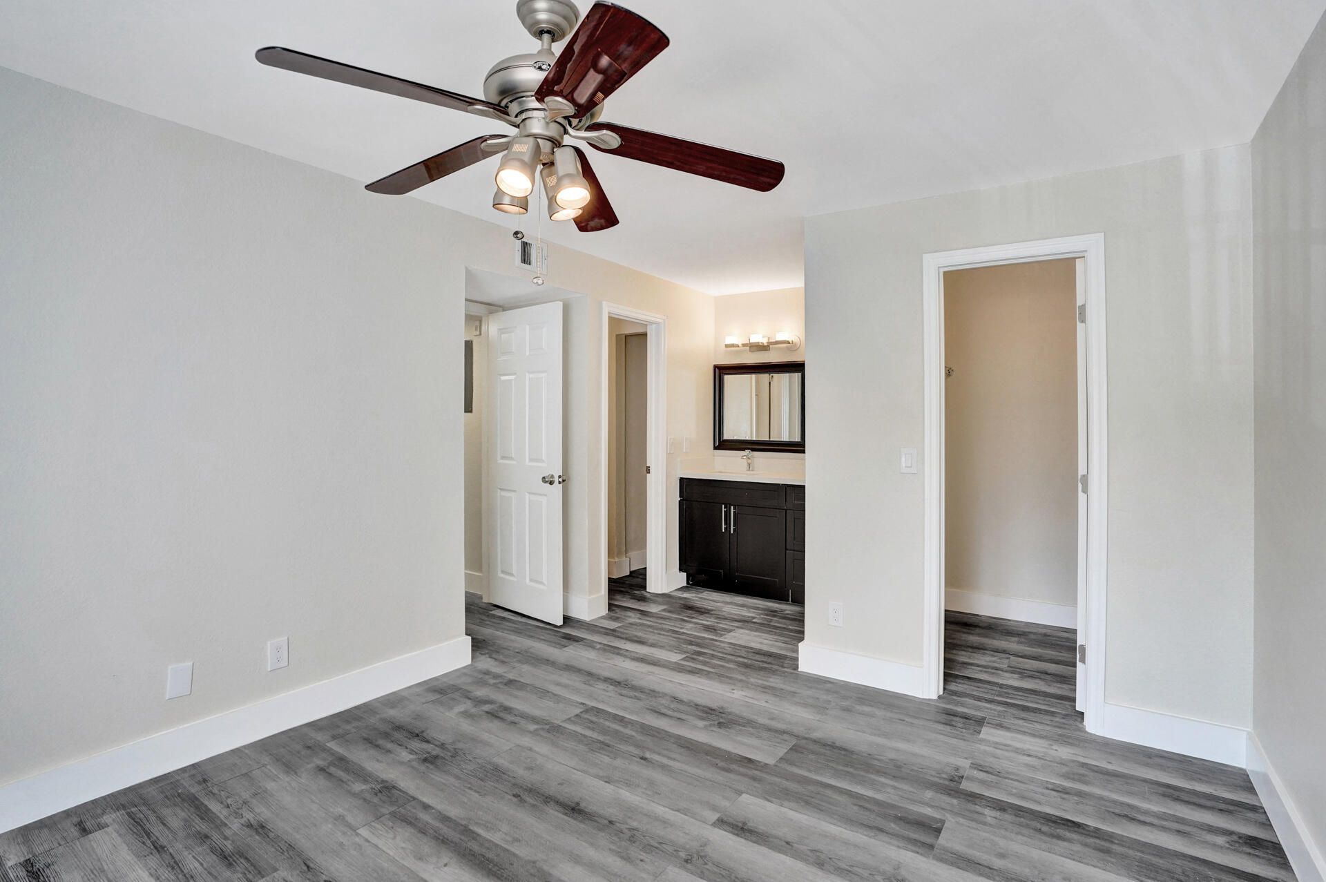 595 Vista Isles Drive, Unit 1925, Sunrise, FL 33325 Photo