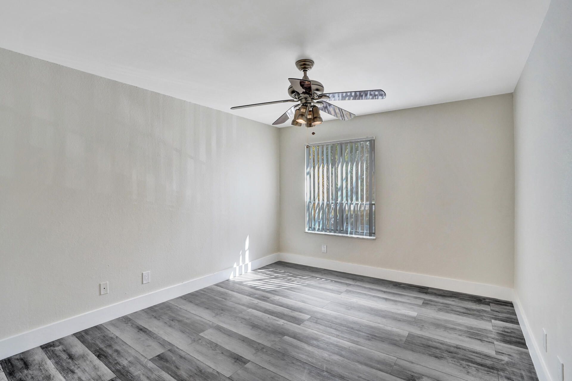 595 Vista Isles Drive, Unit 1925, Sunrise, FL 33325 Photo