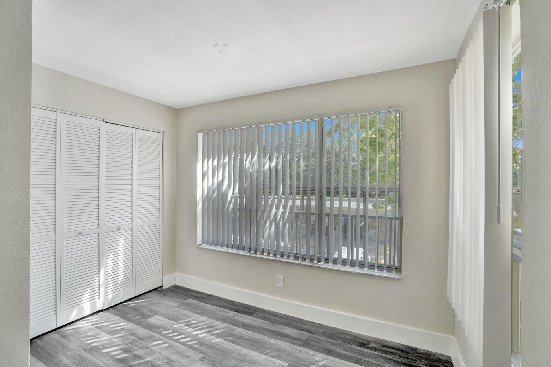 595 Vista Isles Drive, Unit 1925, Sunrise, FL 33325 Photo