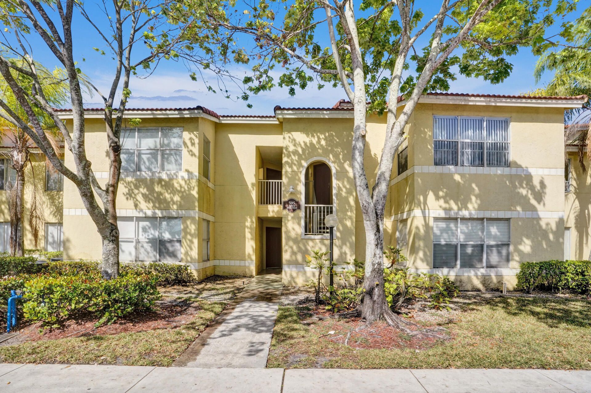 595 Vista Isles Drive, Unit 1925, Sunrise, FL 33325 Photo