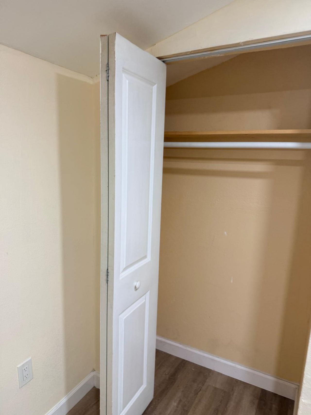 740 Aspen Road, West Palm Beach, FL 33409 Photo