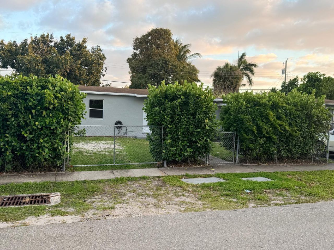 740 Aspen Road, West Palm Beach, FL 33409 Photo