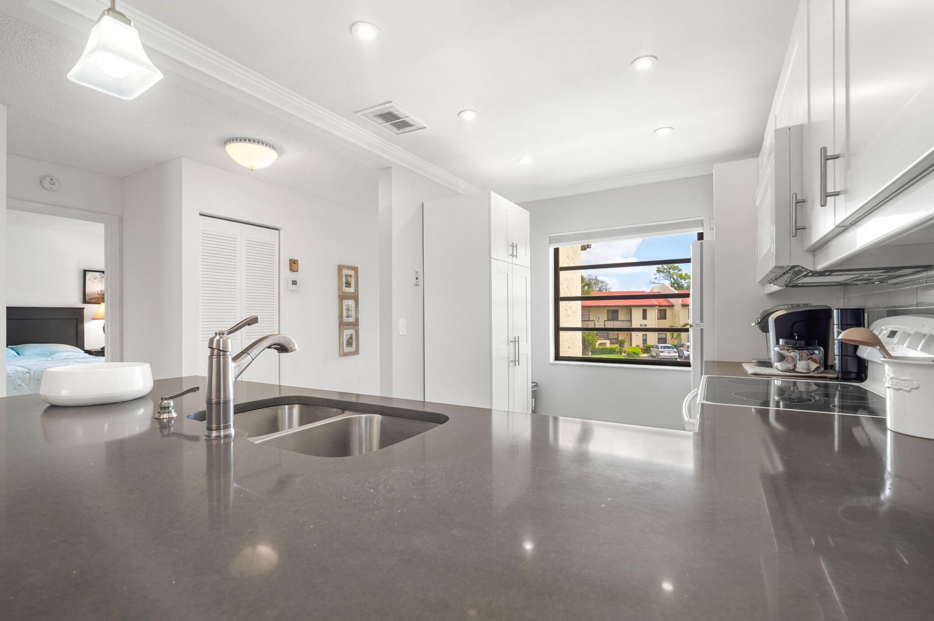 21218 Lago Circle, Unit F, Boca Raton, FL 33433 Photo