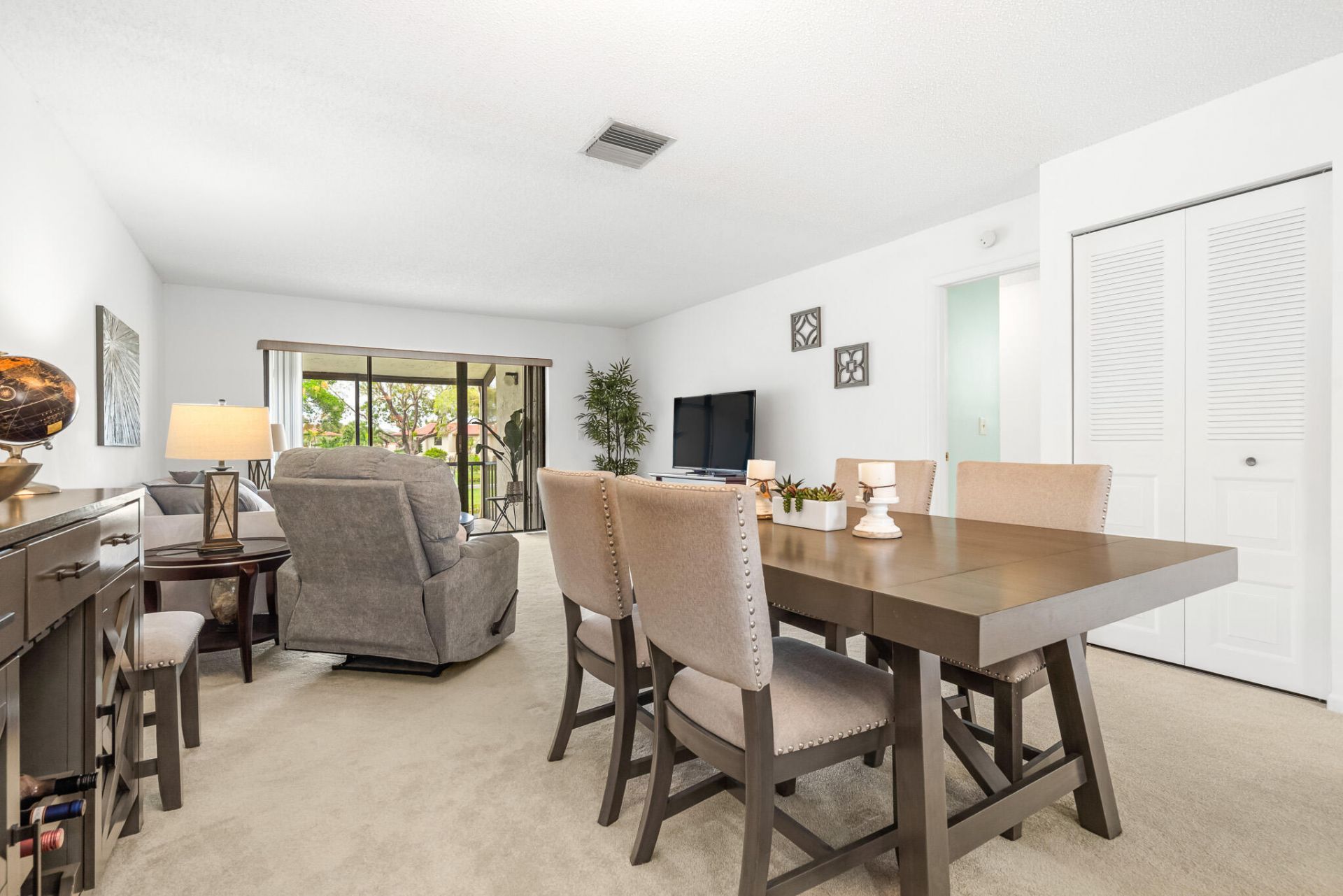 21218 Lago Circle, Unit F, Boca Raton, FL 33433 Photo