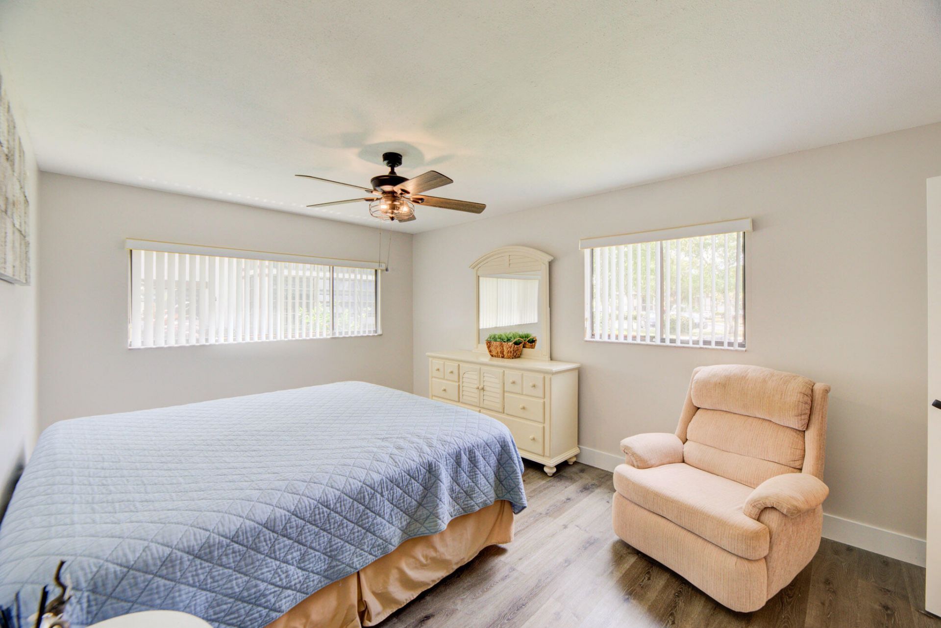 9344 S Belfort Circle, Unit 115-k4, Tamarac, FL 33321 Photo