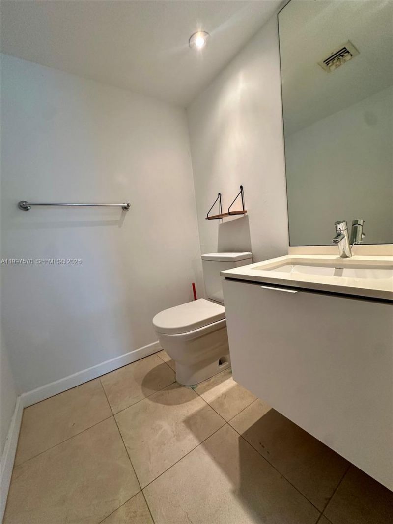 9156 Collins Ave , Unit 202, Surfside, FL 33154 Photo