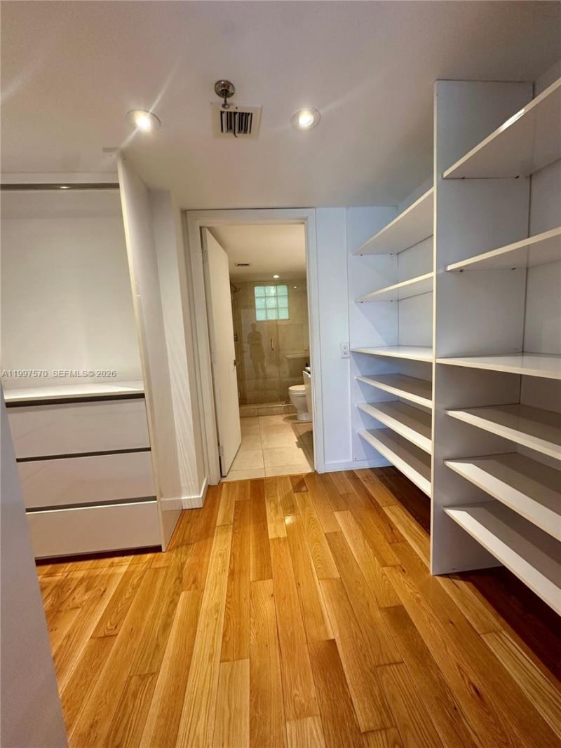 9156 Collins Ave , Unit 202, Surfside, FL 33154 Photo