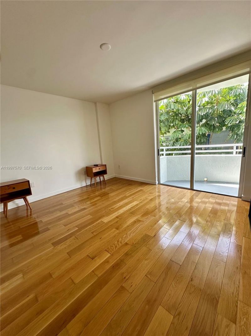 9156 Collins Ave , Unit 202, Surfside, FL 33154 Photo