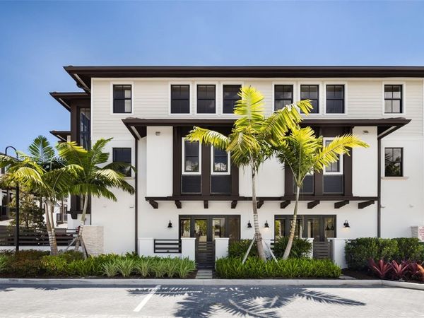 7496 SW 100th St , Pinecrest, FL 33156