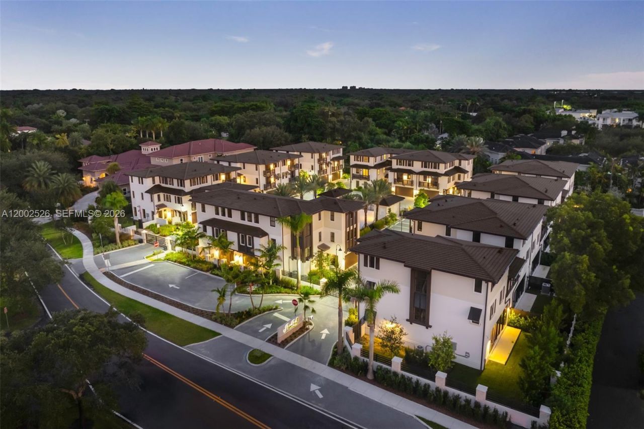 7496 SW 100th St , Pinecrest, FL 33156 Photo