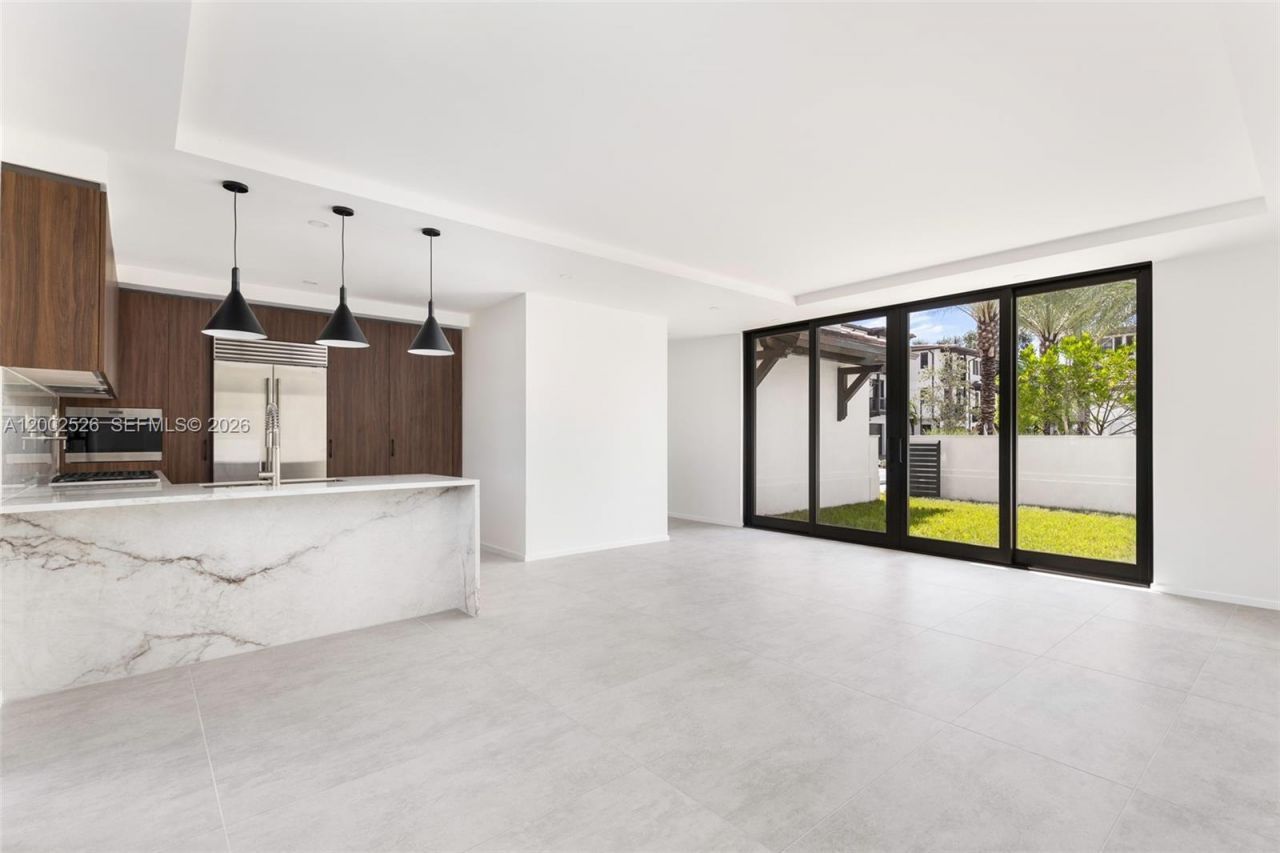 7496 SW 100th St , Pinecrest, FL 33156 Photo