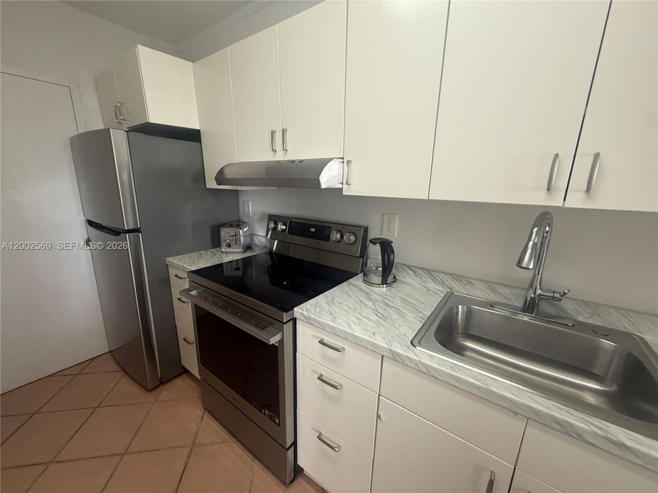 100 Lincoln Rd , Unit 1209, Miami Beach, FL 33139 Photo