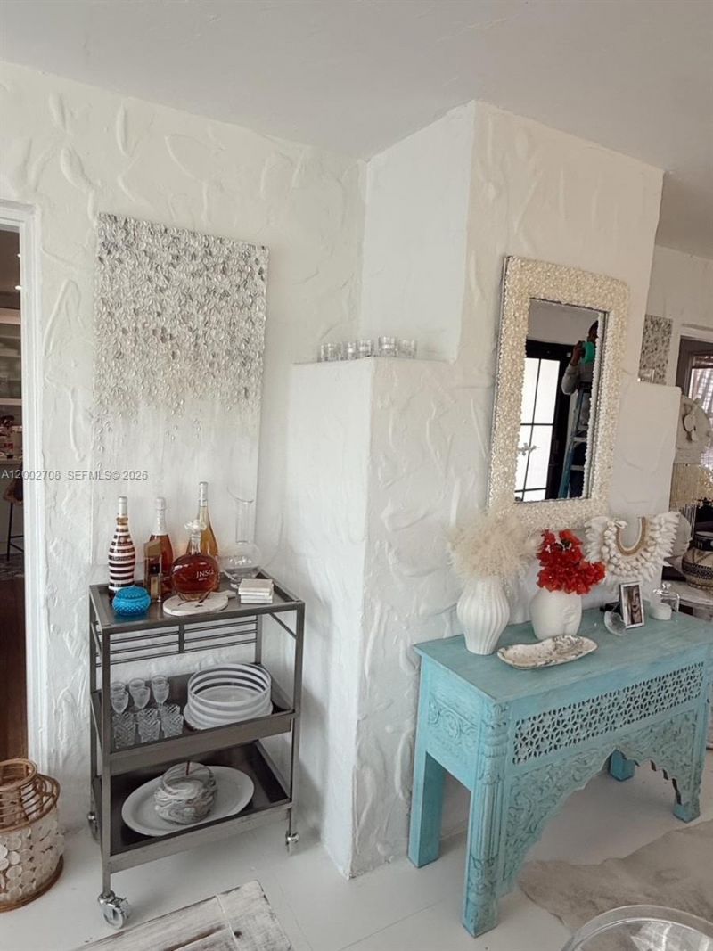 2272 SW 11th Terrace , Miami, FL 33135 Photo