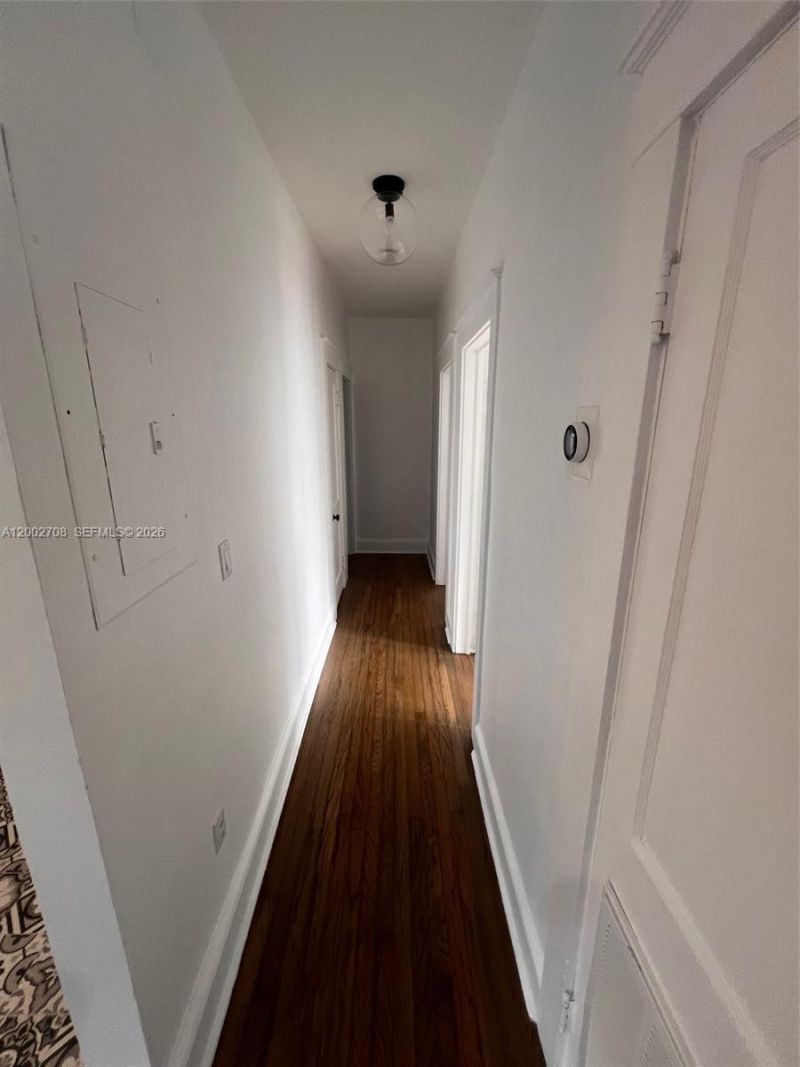 2272 SW 11th Terrace , Miami, FL 33135 Photo