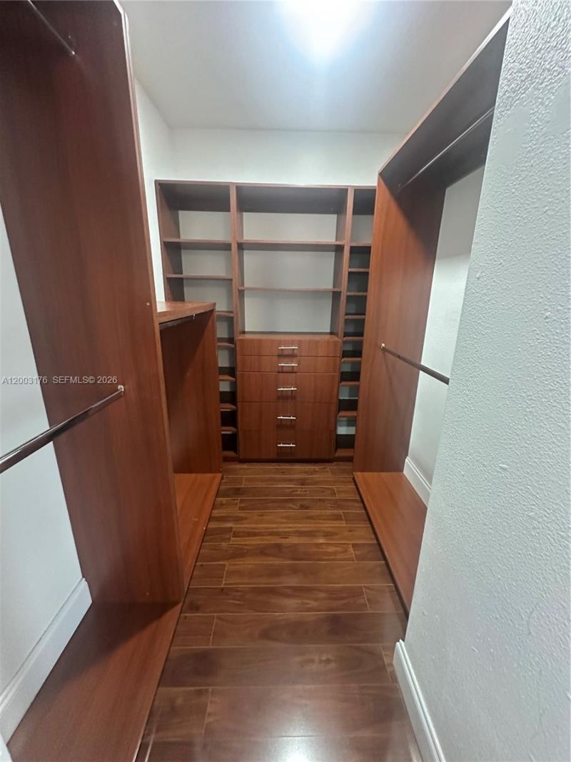 15981 SW 54th Ter , Miami, FL 33185 Photo