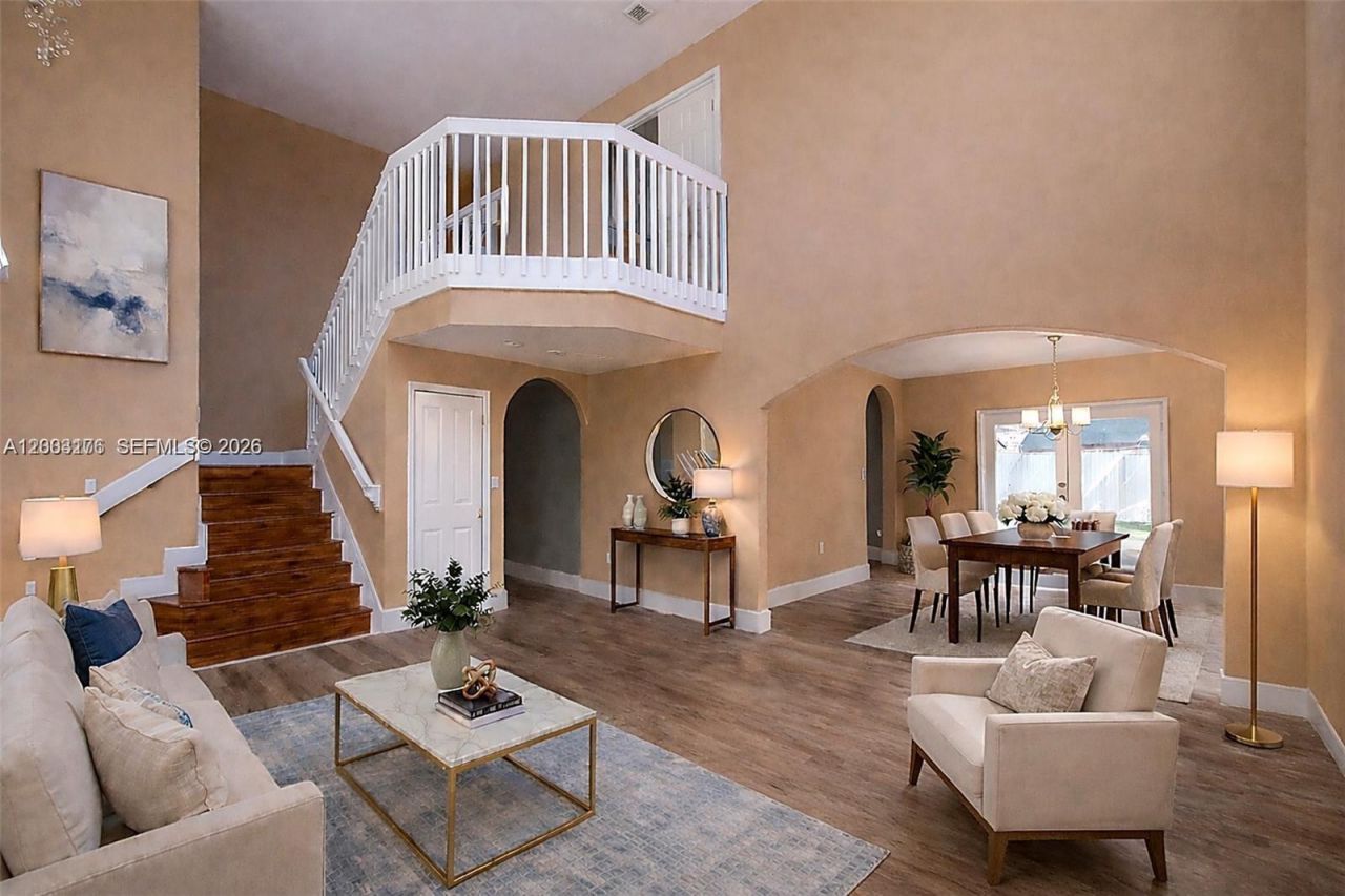 15981 SW 54th Ter , Miami, FL 33185 Photo