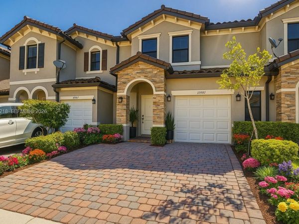 11981 SW 150th Pl , Miami, FL 33196