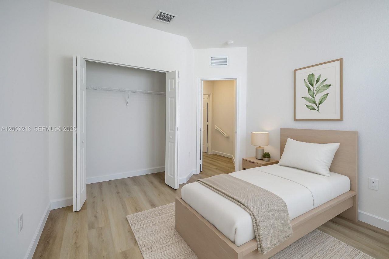 11981 SW 150th Pl , Miami, FL 33196 Photo