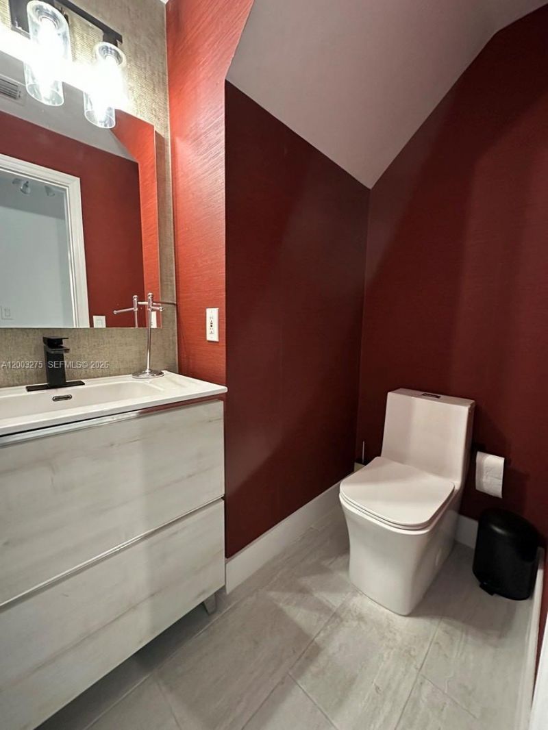 11521 NW 50th Ter, Doral, FL 33178 Photo