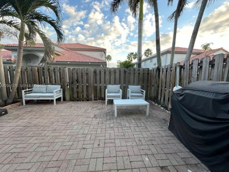 11521 NW 50th Ter, Doral, FL 33178 Photo