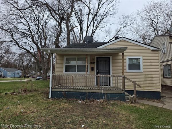 24511 Florence Street , Detroit, MI 48219