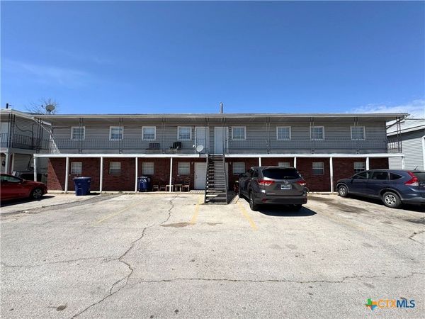 930 S 15th Street , Copperas Cove, TX 76522