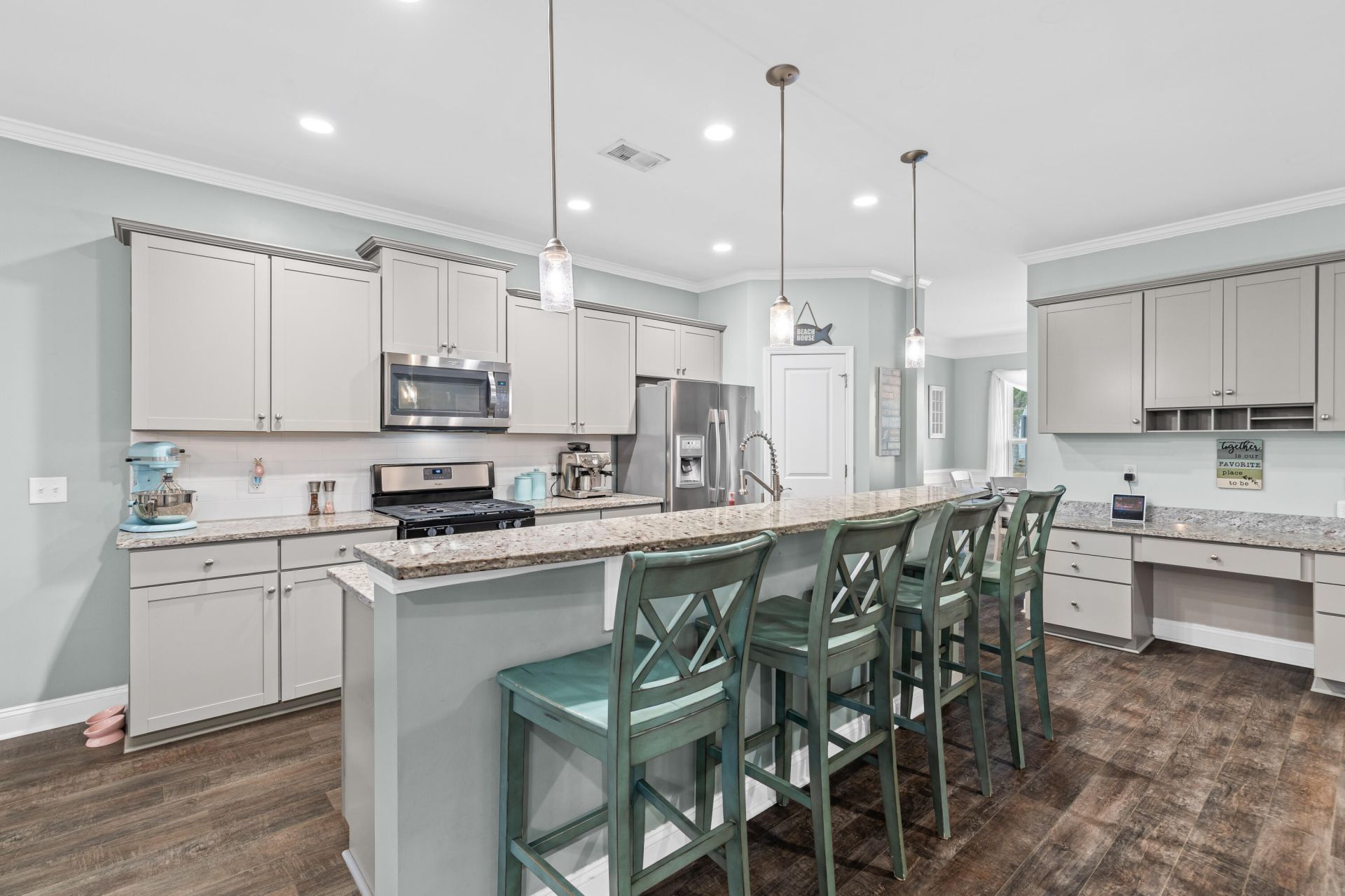 2017 Elvington Road Photo 11