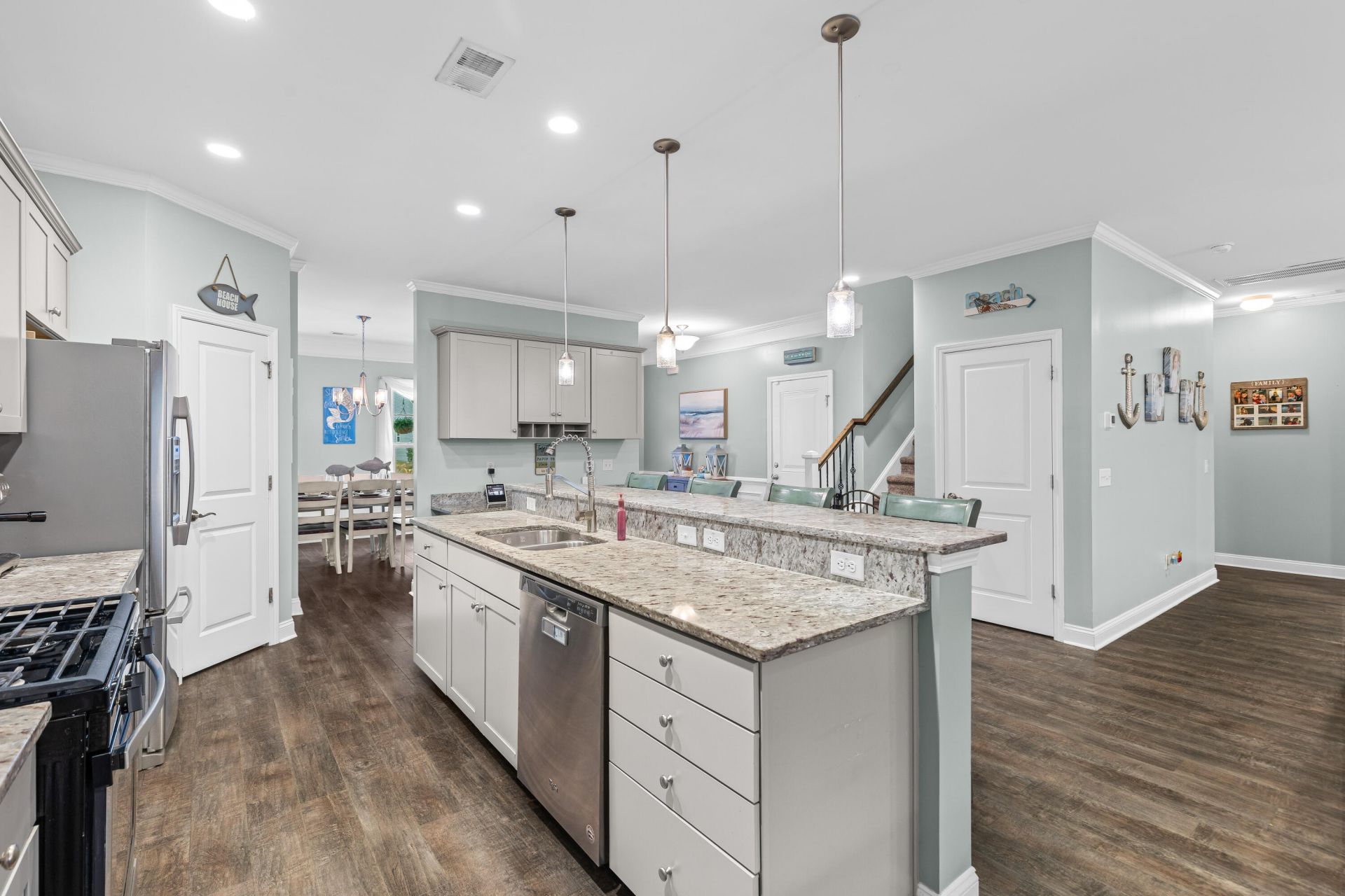 2017 Elvington Road Photo 12