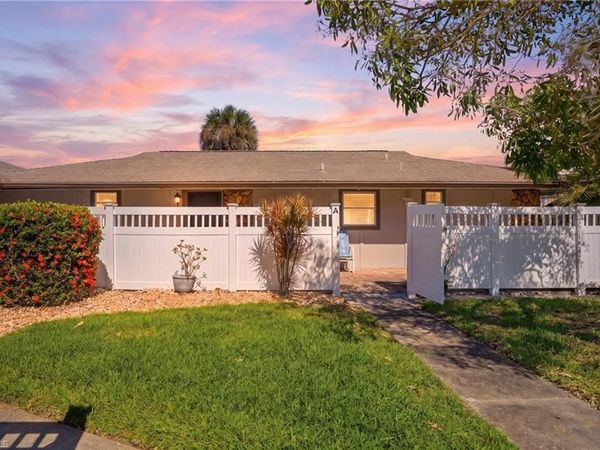 4289 Island CIR, Unit 1, FORT MYERS, FL 33919
