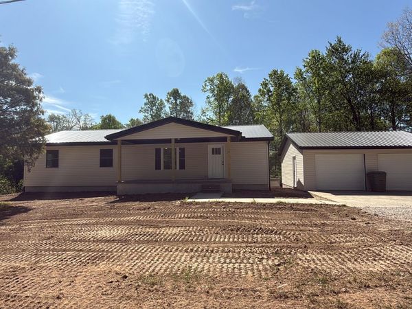 135 Frank Tinch Rd, Jamestown, TN 38556