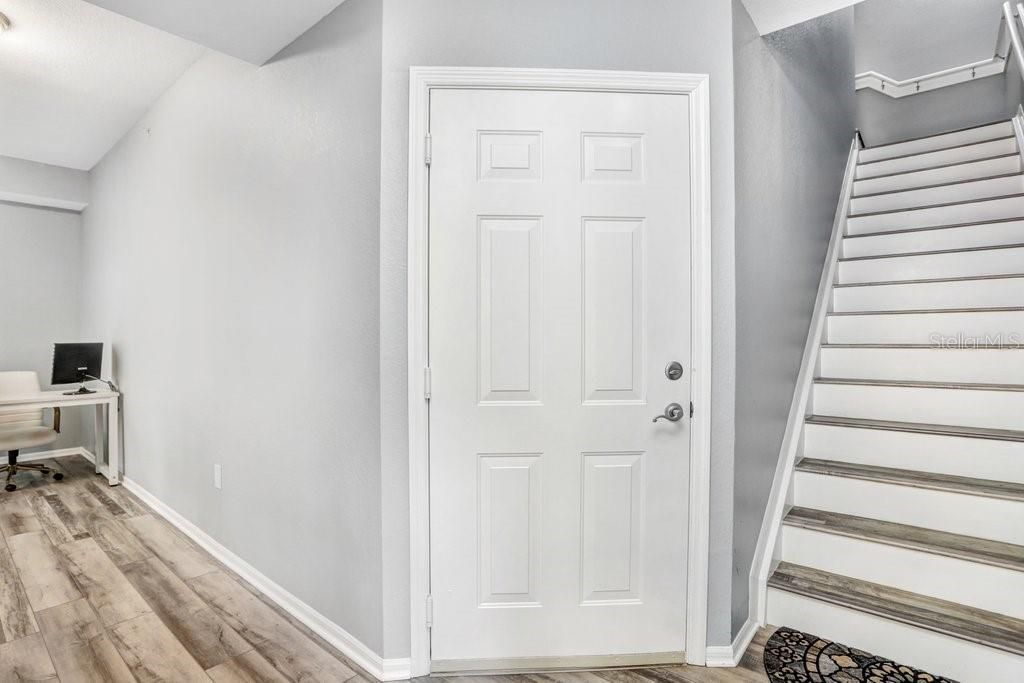 9838 W Park Village Drive, Unit 9838, Tampa, FL 33626 Photo
