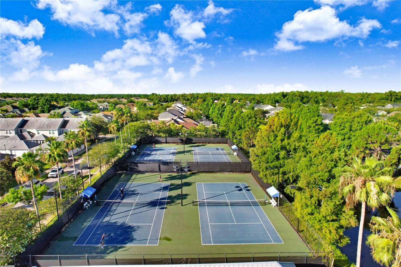 9838 W Park Village Drive, Unit 9838, Tampa, FL 33626 Photo