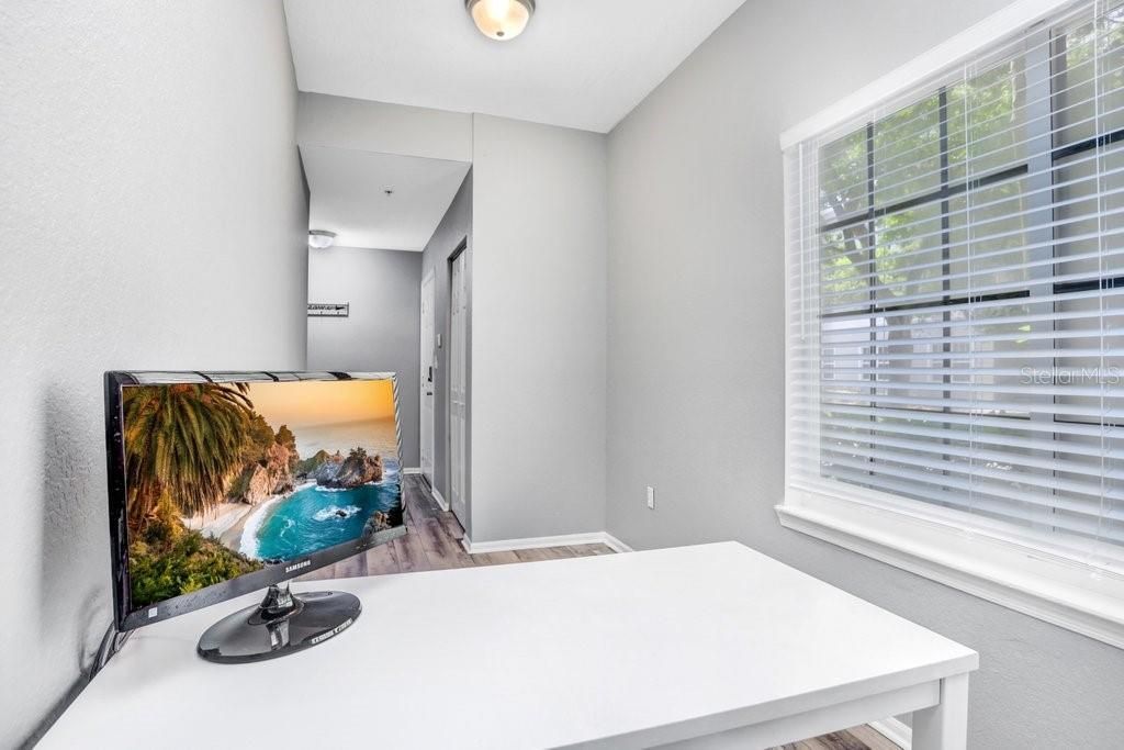 9838 W Park Village Drive, Unit 9838, Tampa, FL 33626 Photo