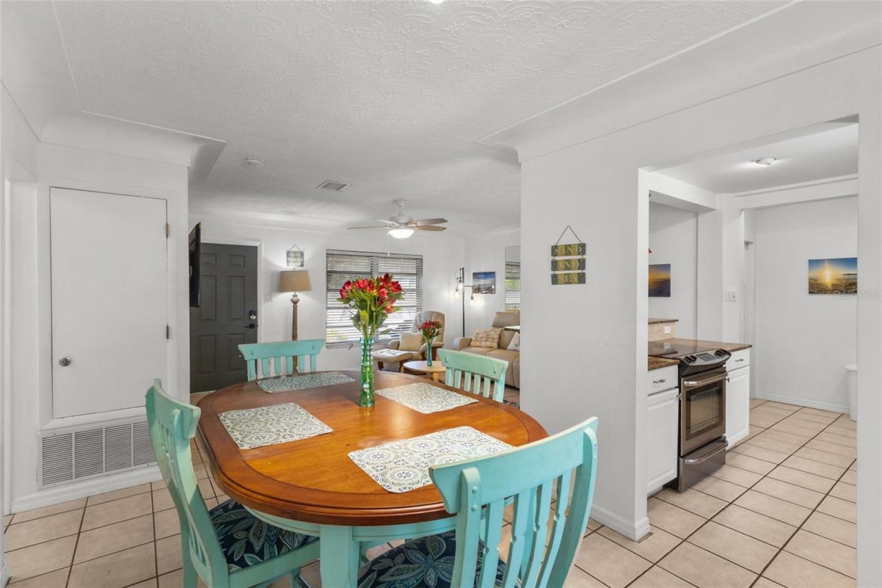 2082 Orchid Street , Sarasota, FL 34239 Photo