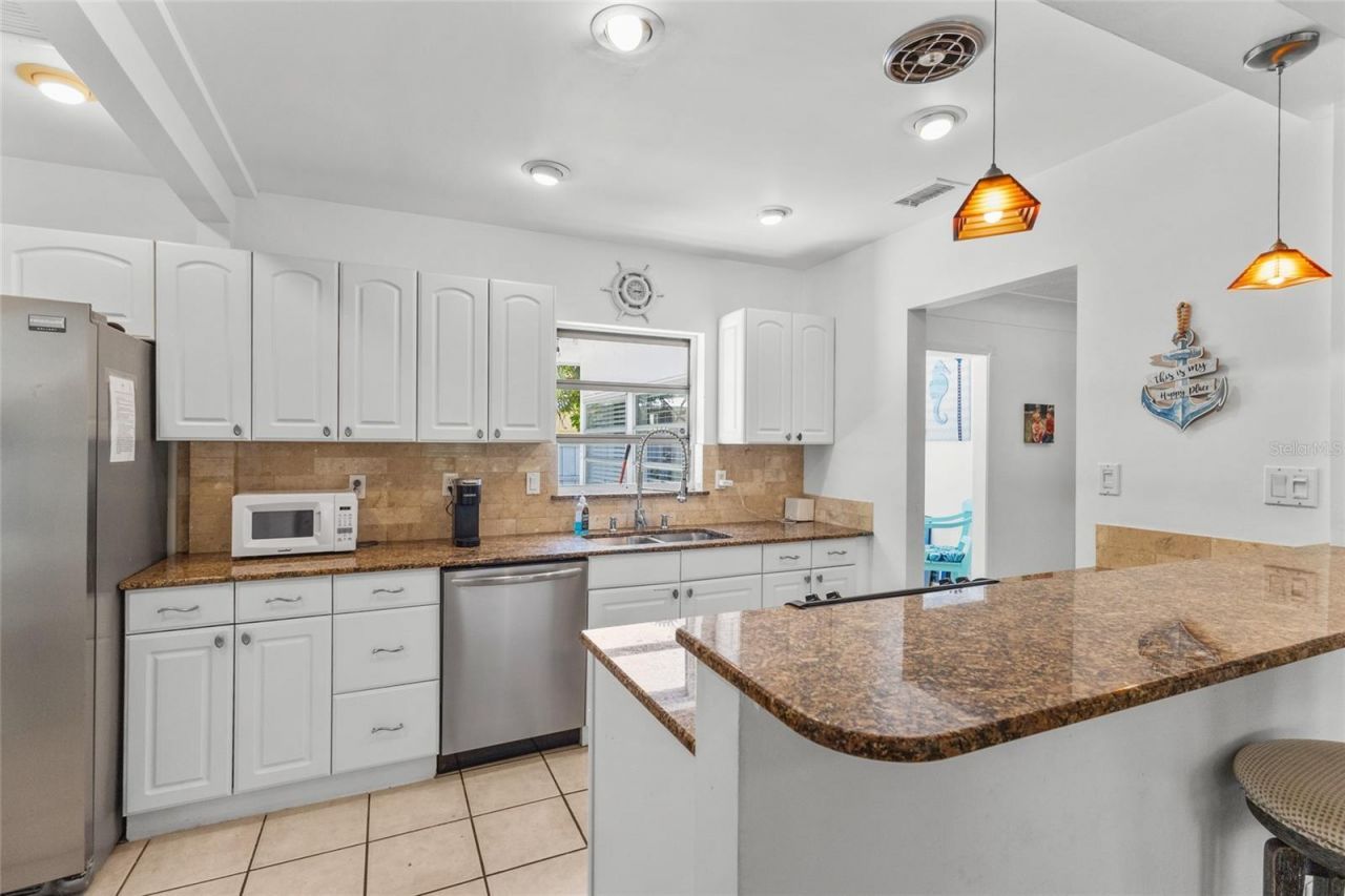 2082 Orchid Street , Sarasota, FL 34239 Photo