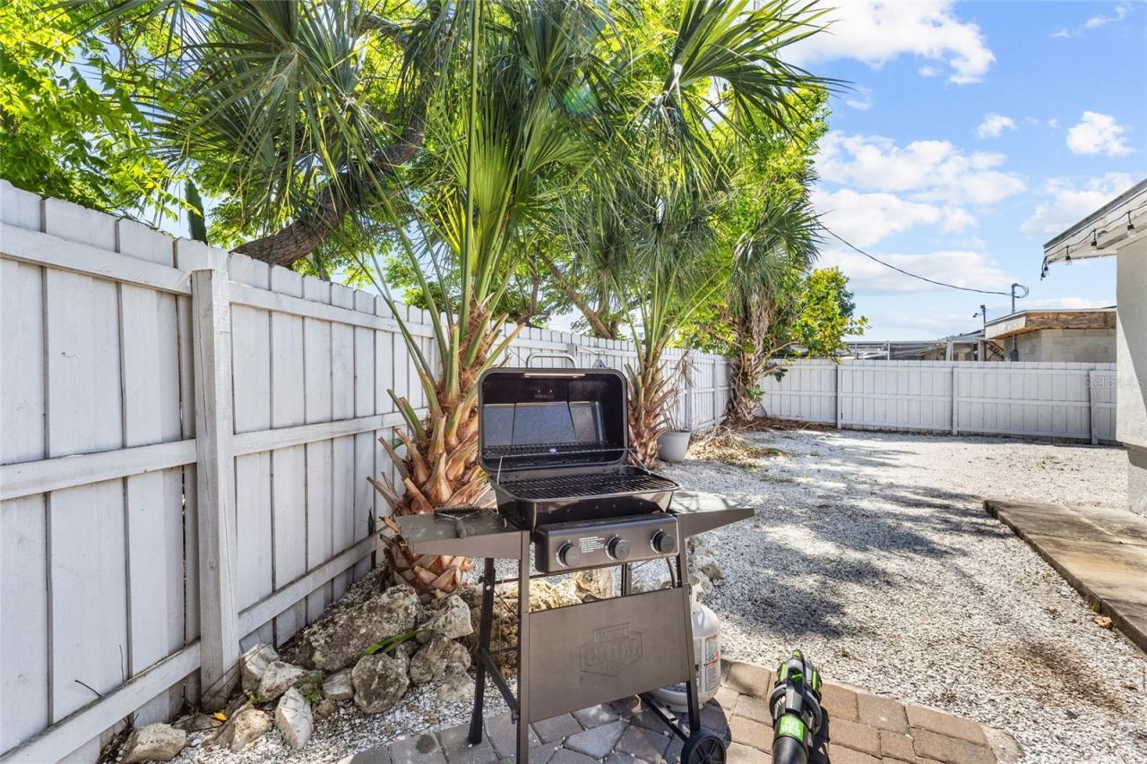 2082 Orchid Street , Sarasota, FL 34239 Photo