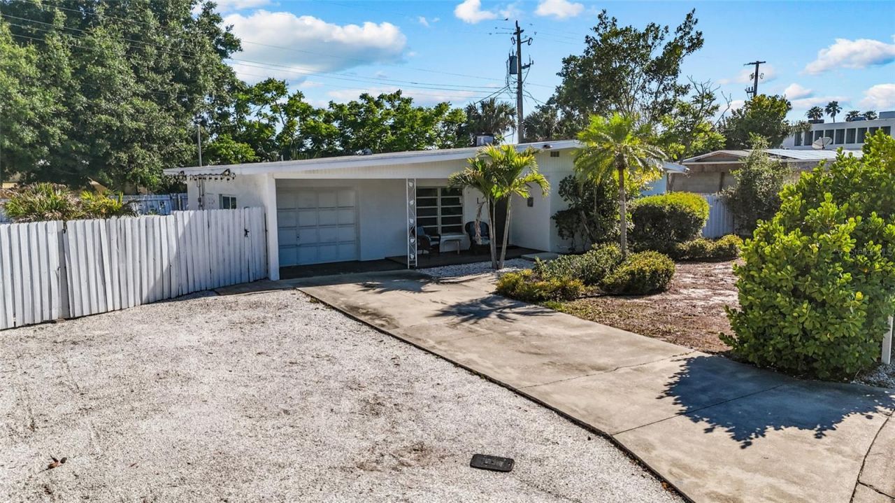 2082 Orchid Street , Sarasota, FL 34239 Photo