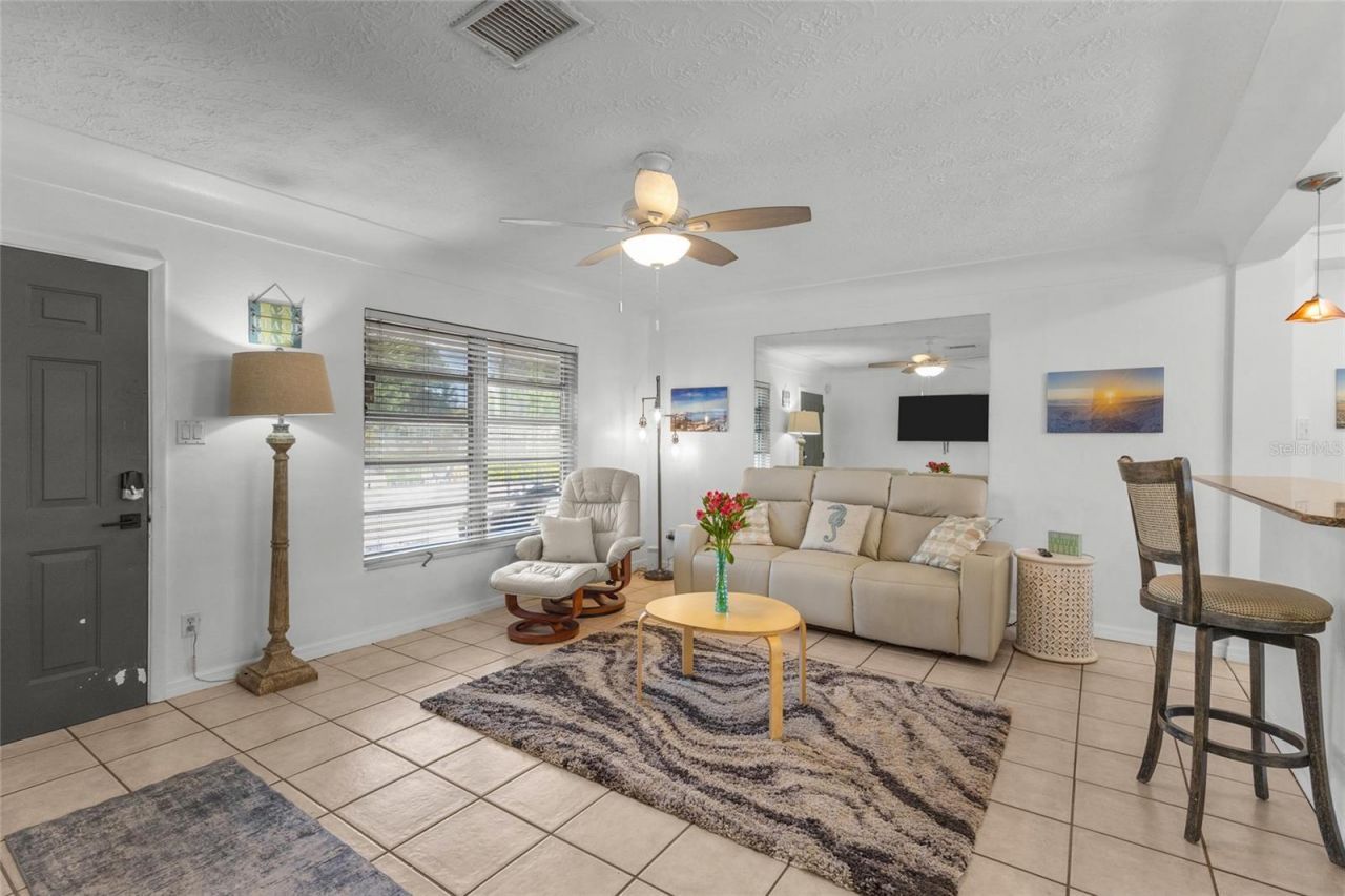 2082 Orchid Street , Sarasota, FL 34239 Photo