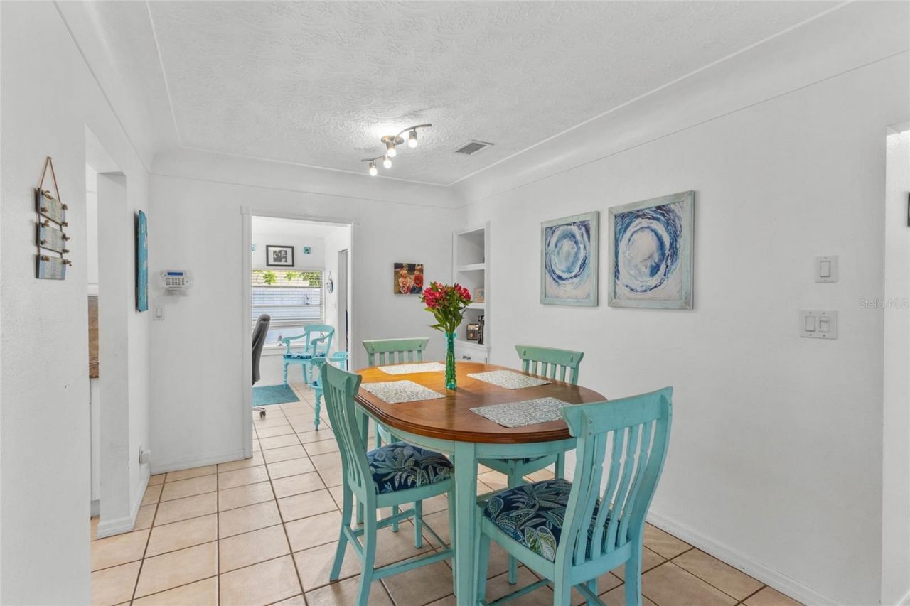 2082 Orchid Street , Sarasota, FL 34239 Photo