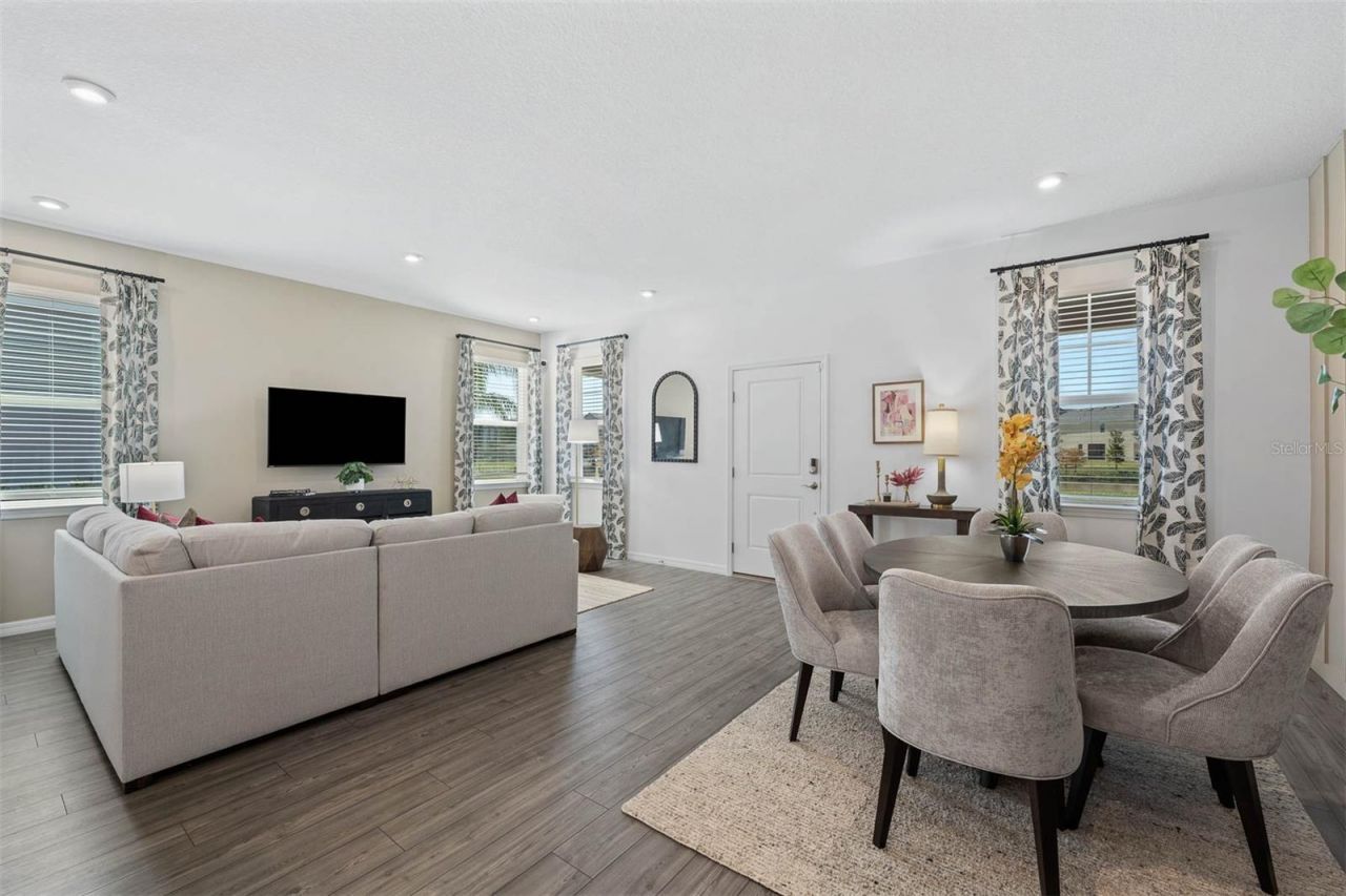 4698 Inner World Lane, Wesley Chapel, FL 33543 Photo