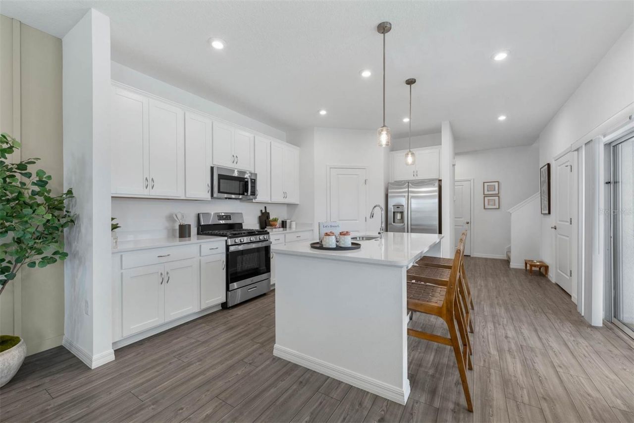 4698 Inner World Lane, Wesley Chapel, FL 33543 Photo