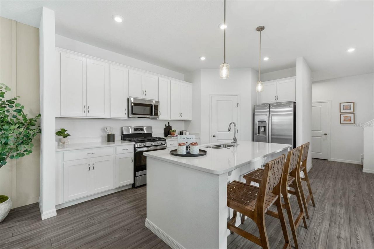 4698 Inner World Lane, Wesley Chapel, FL 33543 Photo